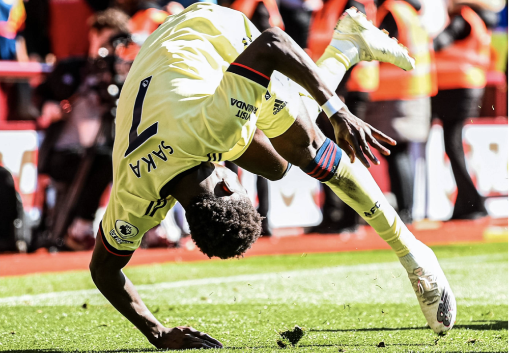 包含里程碑夜！底特律活塞远射贴柱；意大利杯今夜刷纪录；震撼外界；年轻球员得到机会的词条