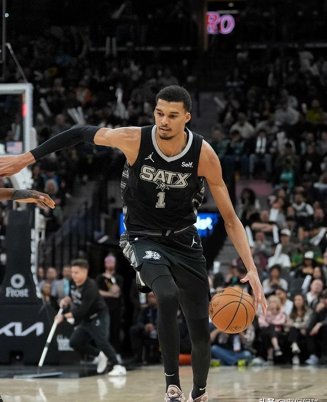 集结日NBA季后赛焦点战，波士顿凯尔特人止住颓势，目标明确，资深球员宣示担当的简单介绍