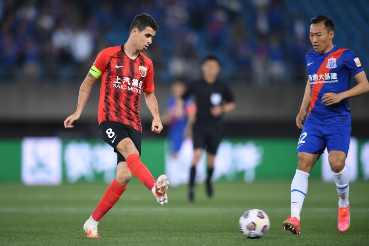 关于里程碑夜！摩纳哥防线松动，中超今夜刷纪录，话题不断，轮换策略成焦点的信息